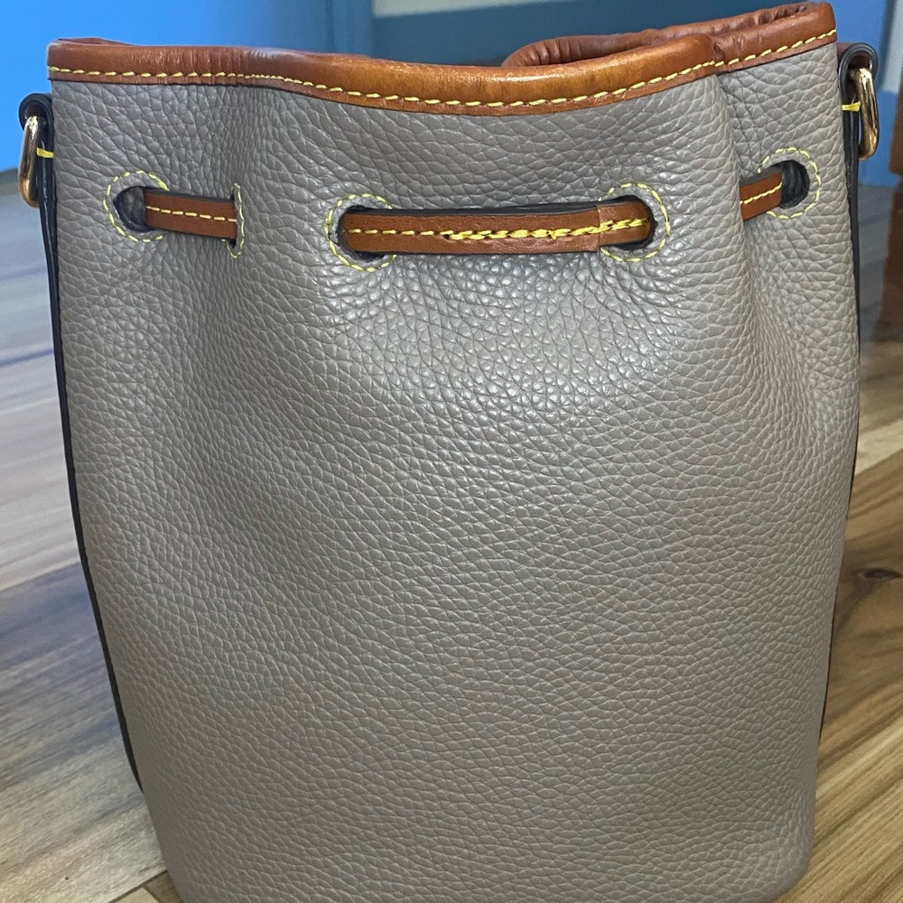 Sold - Picture 4 of 10